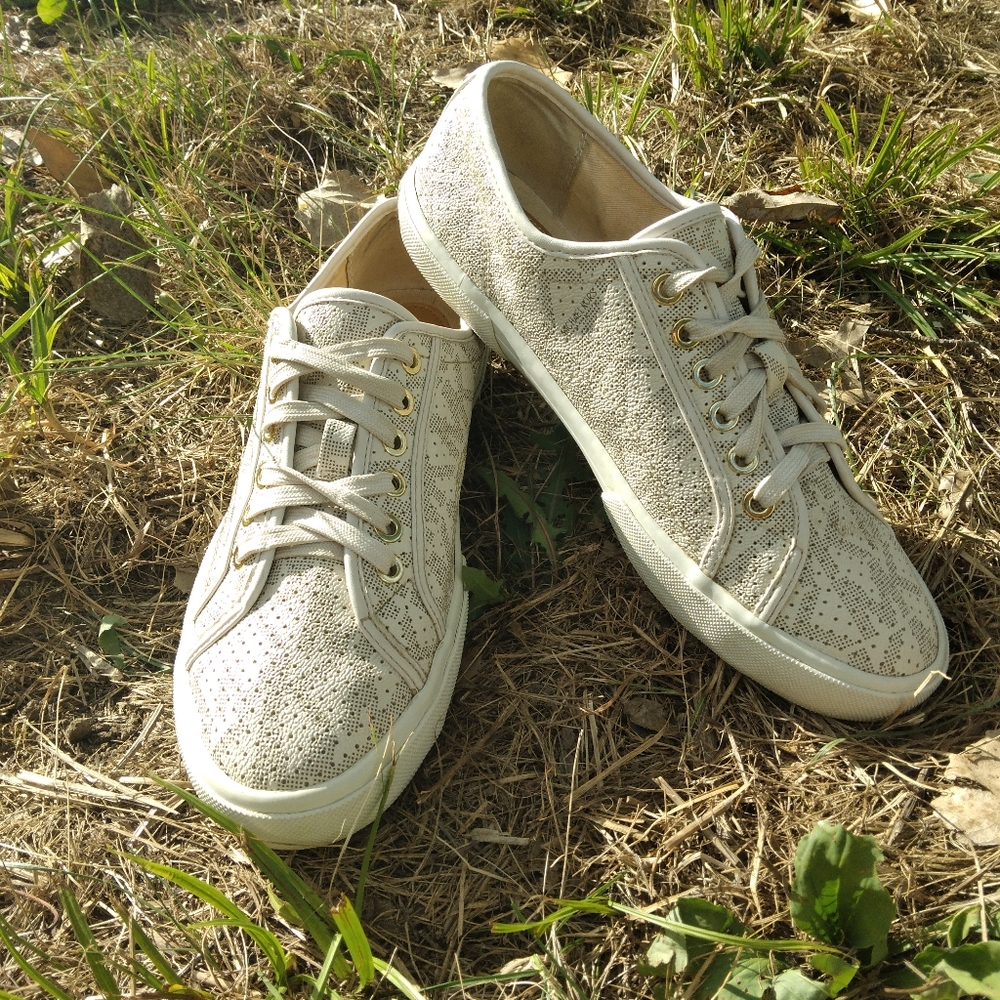 Michael Kors Off White Shoes